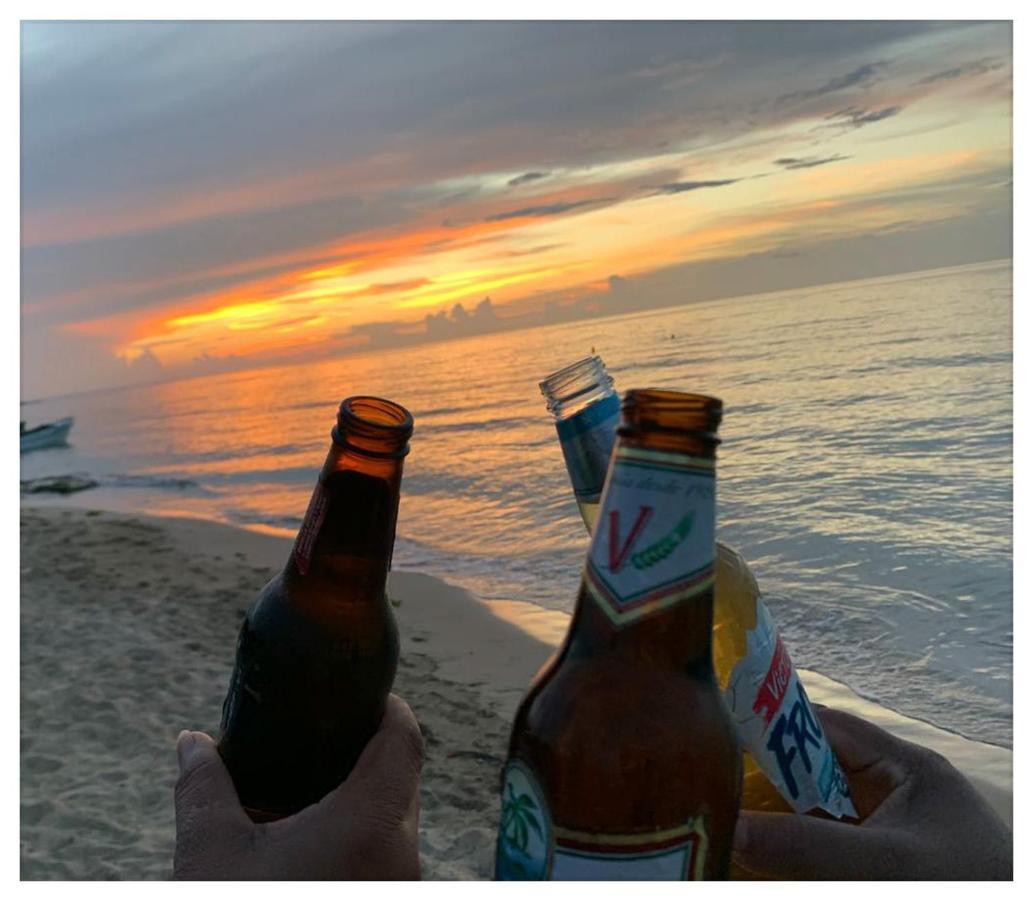Sunset Bay B&B Brig Bay 外观 照片