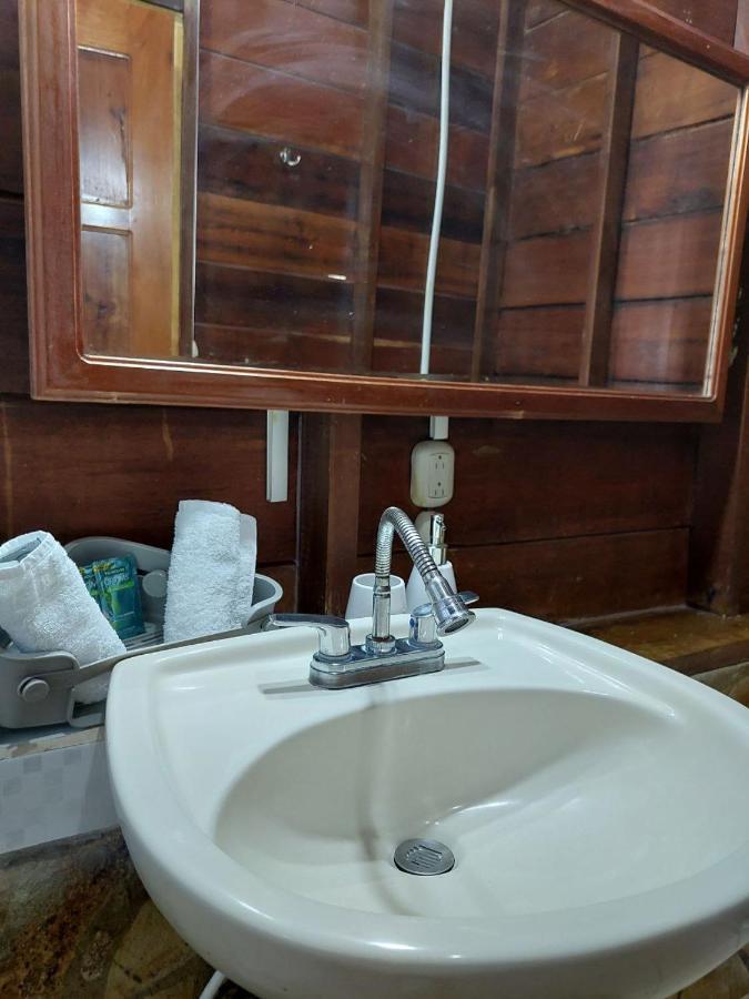 Sunset Bay B&B Brig Bay 外观 照片