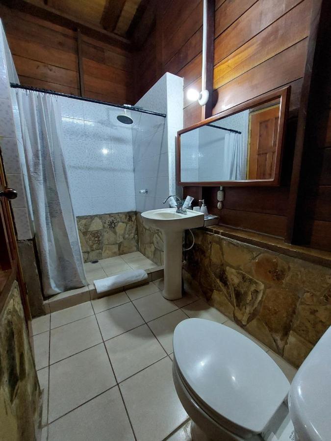 Sunset Bay B&B Brig Bay 外观 照片