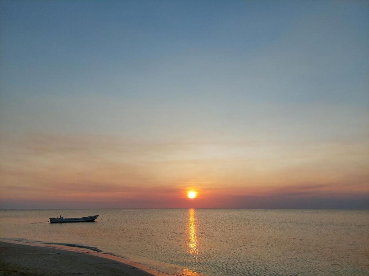 Sunset Bay B&B Brig Bay 外观 照片